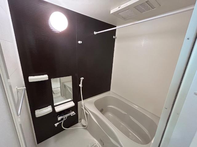 バス・シャワールーム　追い焚きバス