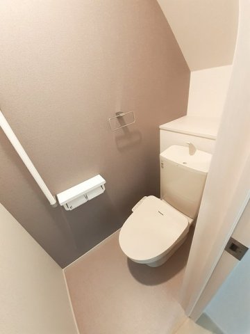 トイレ　コンパクトで使いやすいトイレです
