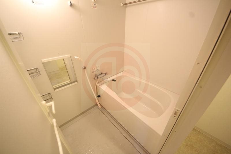 バス・シャワールーム　日々の疲れを癒すお風呂付です