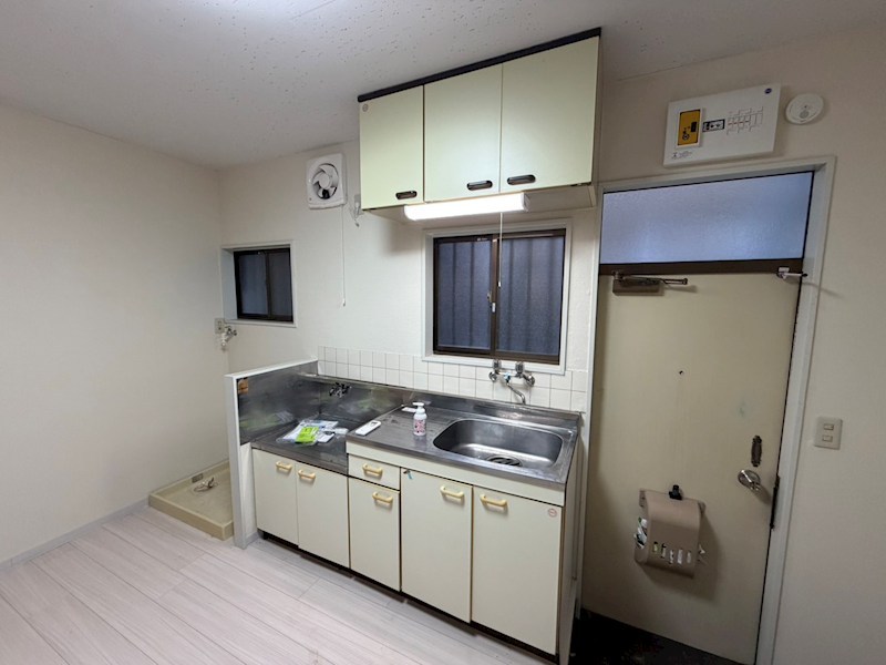 キッチン　同一物件参照