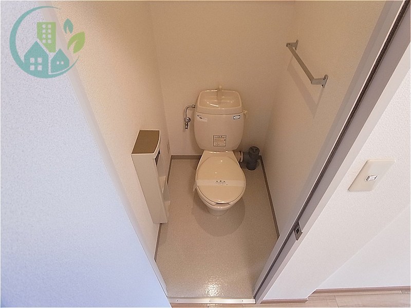 トイレ　ヘスティア御影D棟(J：COM1Gネット無料)