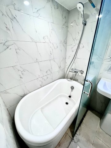 バス・シャワールーム　■浴室暖房乾燥機能