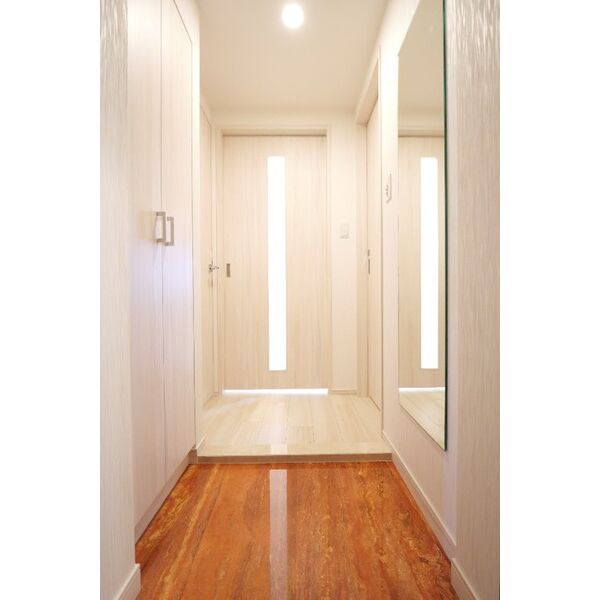 玄関　シンプルで使いやすい玄関です