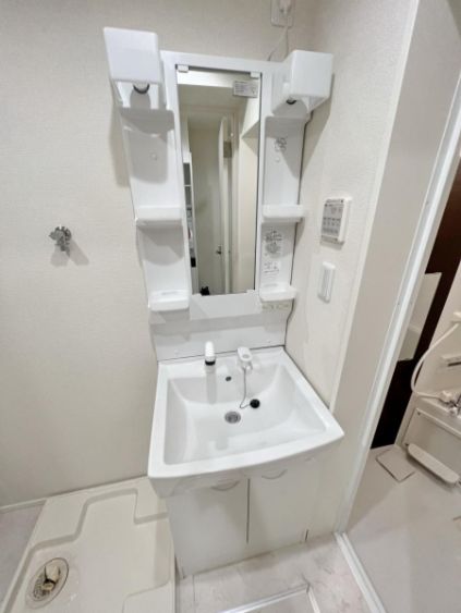 洗面設備　弊社は都内全域の物件をご紹介可能です！