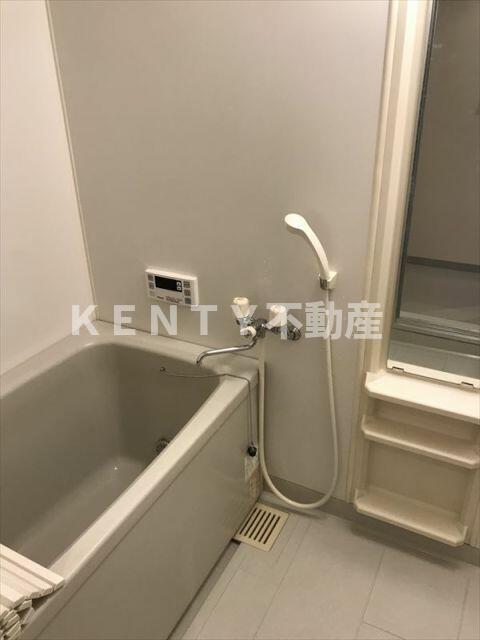 バス・シャワールーム　お風呂です