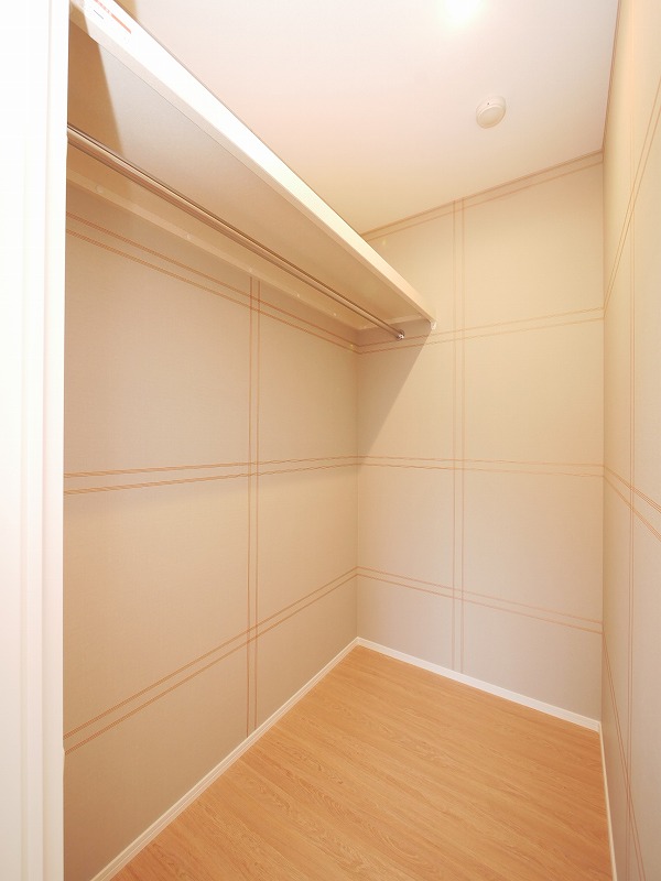 収納　写真は別の部屋です。