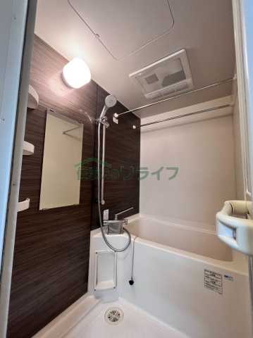 バス・シャワールーム　別部屋参考写真