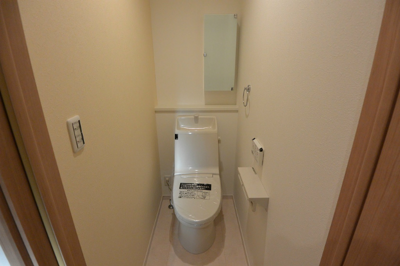 トイレ　トイレって何故か落ち着くスペースですね