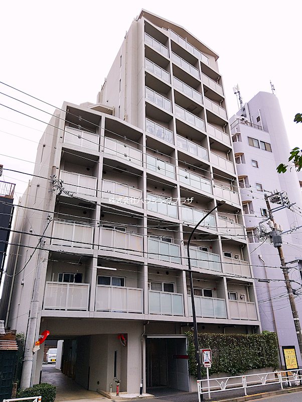 建物外観　重厚感のある外観