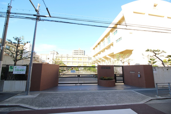 中学校　大阪市立住之江中学校（中学校）まで650m