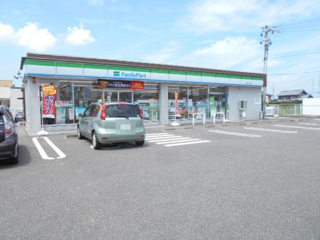 コンビニ　ファミリーマート瑞穂十九条店（コンビニ）まで110m