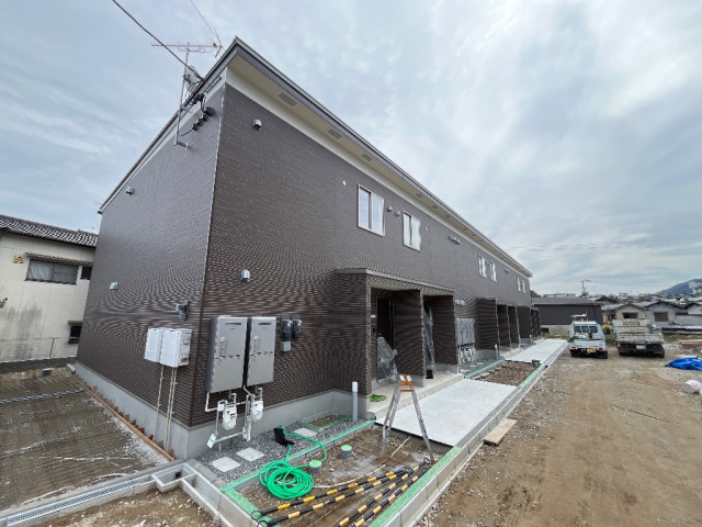 建物外観　建築中9/5現在