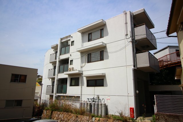 ＪＲ山陽本線 塩屋駅 徒歩8分 築37年