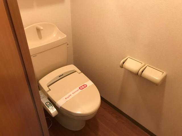 トイレ　シャワー付トイレ