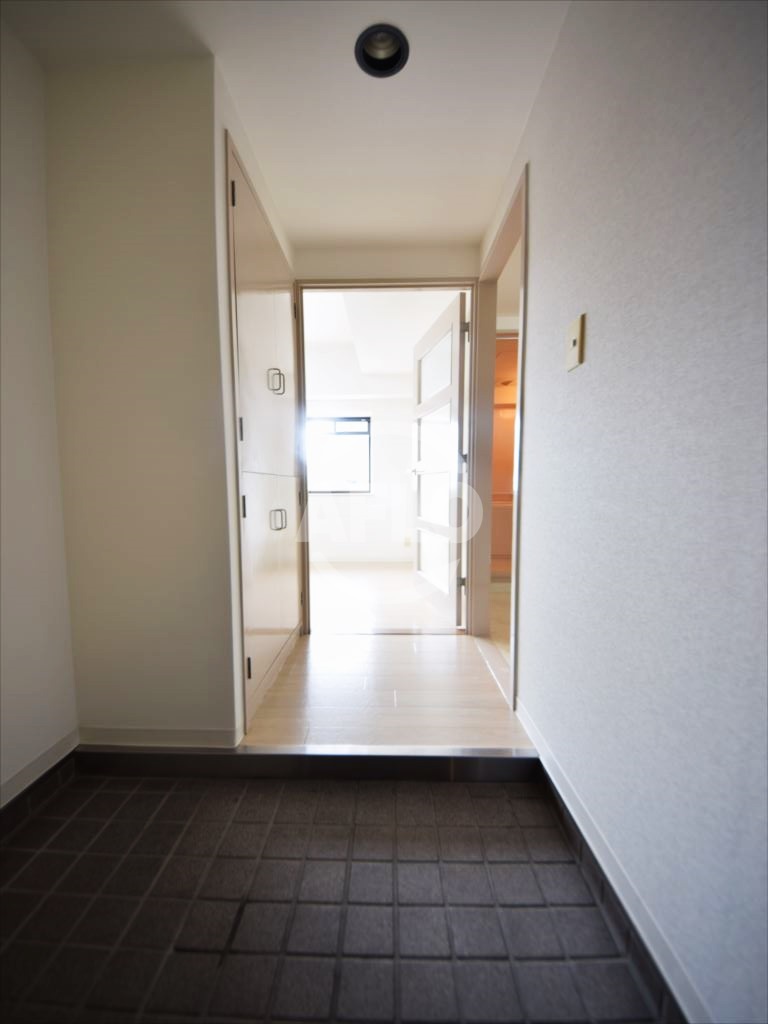 玄関　Home Builder Ebisu　玄関