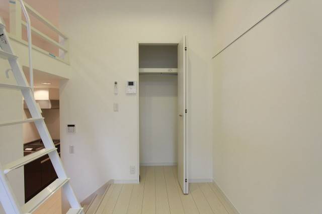 収納　※１０５号室室内参照（建築中）