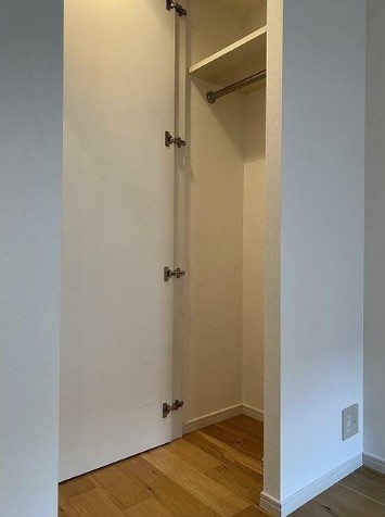 収納　同タイプ別部屋のお写真です