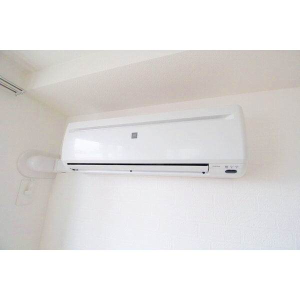 その他設備　夏でも快適な、エアコン完備です♪