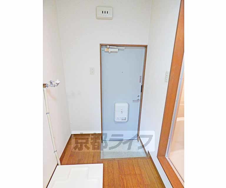 玄関　玄関です。