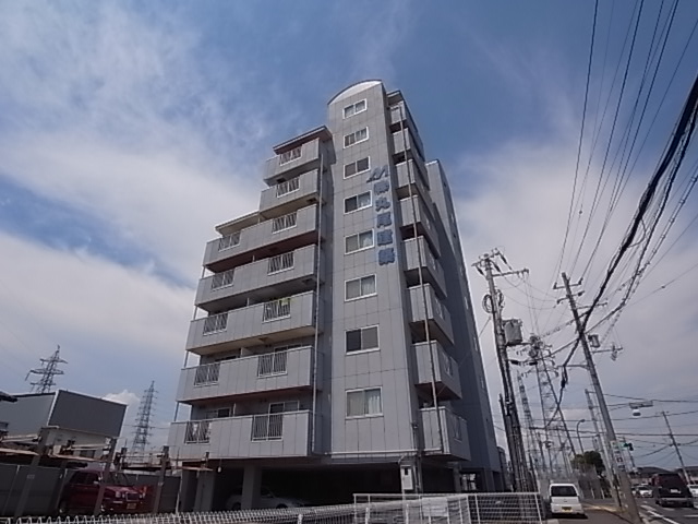 姫路市網干区浜田のマンションの建物外観