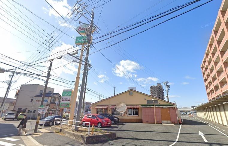 【名古屋市中村区八社のアパートの飲食店】