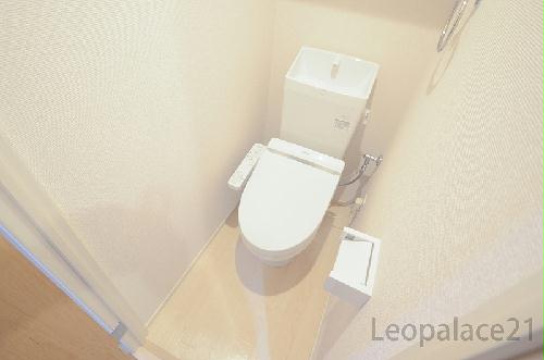 トイレ　設備・仕様は号室により異なる為、現況を優先致します。