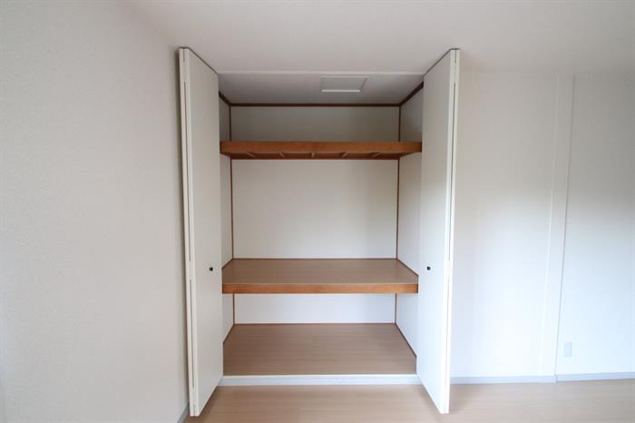 収納　収納スペースが3カ所あります♪