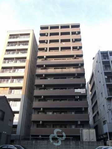 福岡市博多区上呉服町のマンションの建物外観