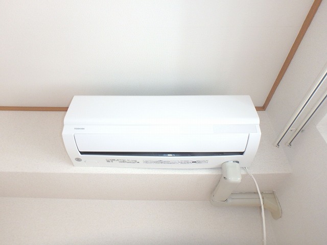 その他設備　エアコン付きで夏も冬も快適です