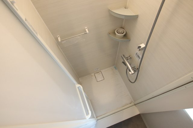 バス・シャワールーム　シャワールーム