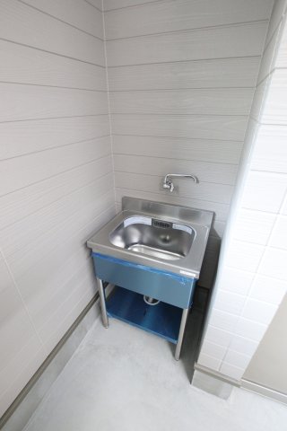 その他設備　ガレージ水栓