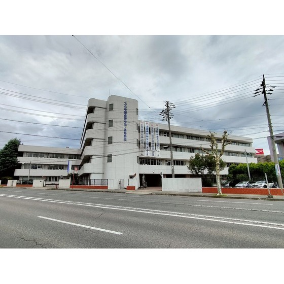 中学校　私立文化学園長野中学校（中学校）まで484m