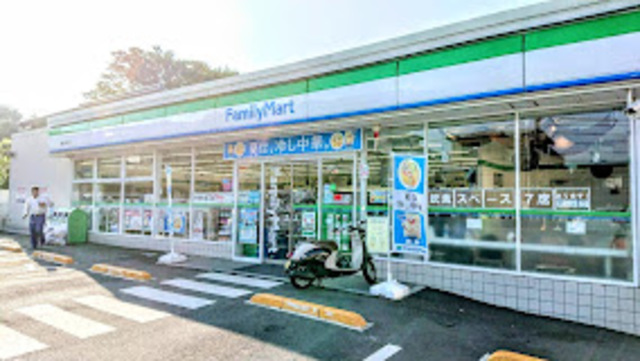 コンビニ　ファミリーマート清瀬上清戸店（コンビニ）まで1410m