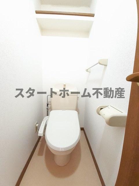 トイレ　トイレもきれいです