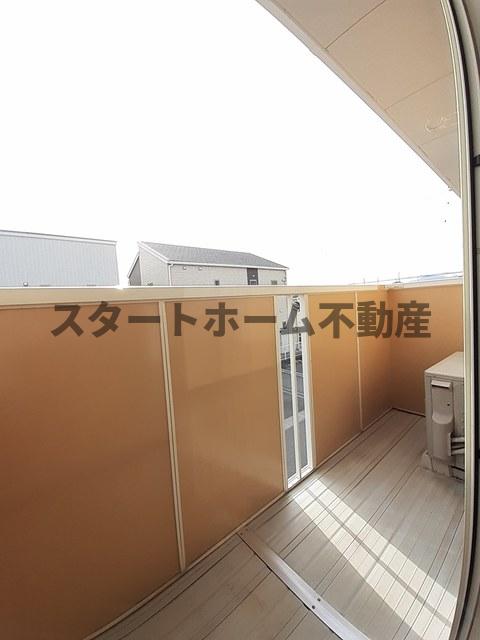 バルコニー　バルコニーがあります