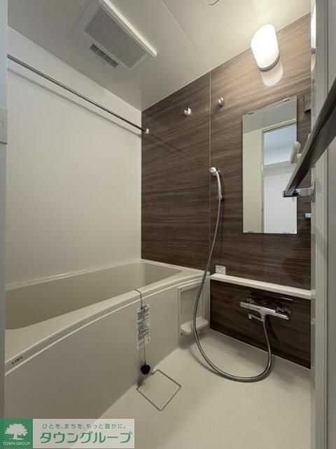 バス・シャワールーム　バス