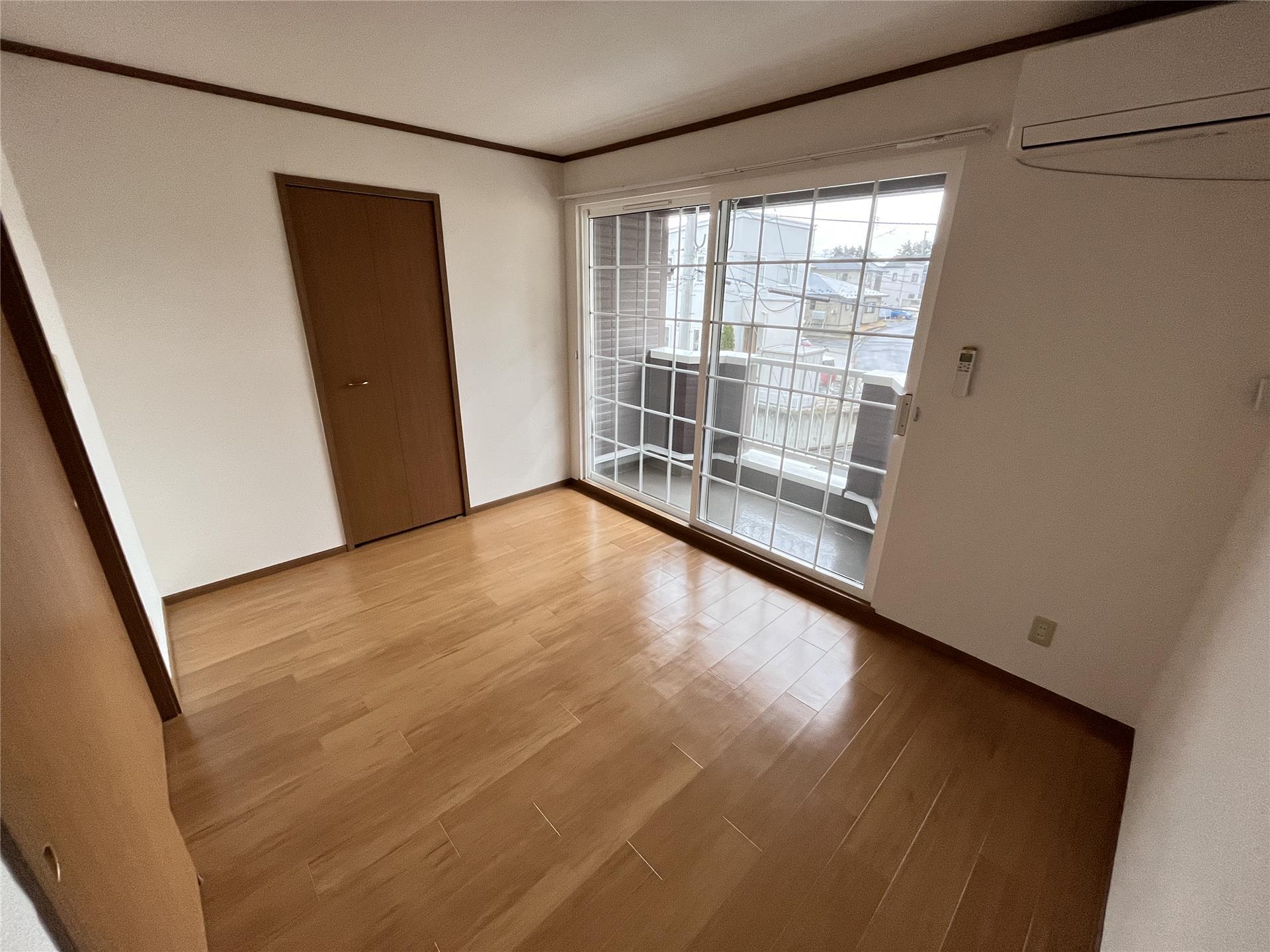 居室・リビング　洋室