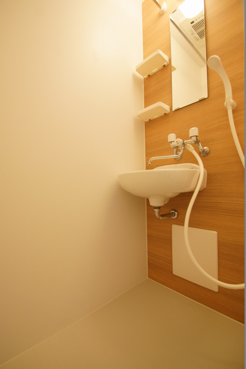 バス・シャワールーム　シャワールーム