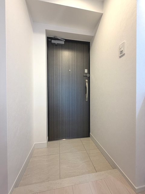 玄関　同施工会社新築参考画像