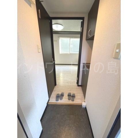 玄関　詳細は、ウィンドワード中の島店までご相談下さい。