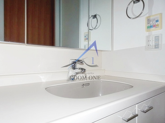 洗面設備　洗面台です。