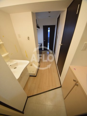 玄関　グランパシフィック鶴橋　玄関