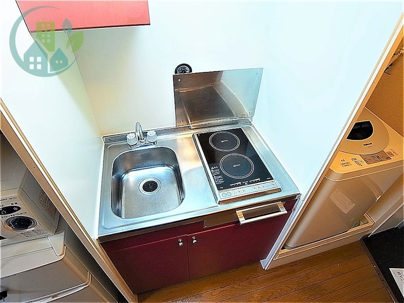 キッチン　レオパレスみかけ（家具・家電付、仲介手数料不要）