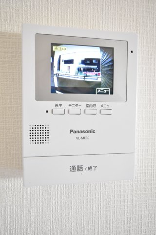 セキュリティ　同物件、別号室の写真です。