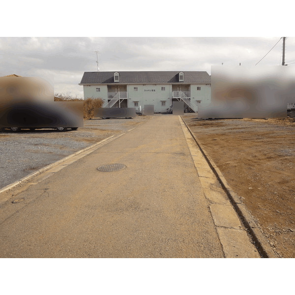 駐車場　駐車場も余裕があり