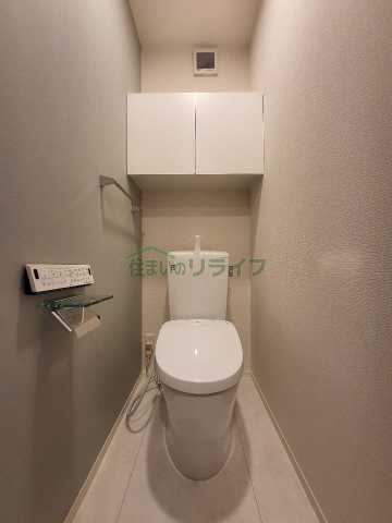 トイレ　別部屋参考写真となります。