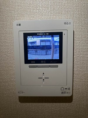 セキュリティ　防犯対策に有効なカメラ付きインターホン！録画機能が付いている