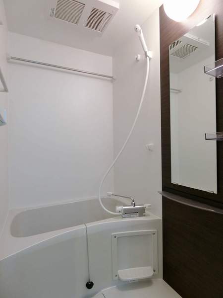 バス・シャワールーム　人気条件の「バス・トイレ別」です。