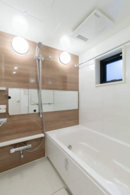 バス・シャワールーム　※写真は同タイプ住戸です。