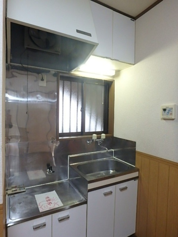 キッチン　図面と現状に相違がある場合には現状を優先